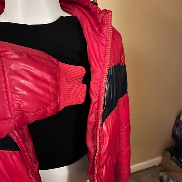 Red and blue bubble coat - Picture 7 of 11